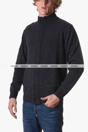 Cardigan Barbour uomo grigio scuro con patch e bottoni in lana