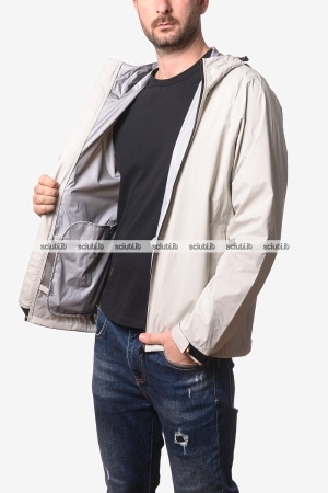 Giubbotto Kway uomo beige ultaleggero Charmain Travel